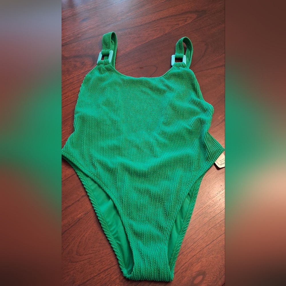 BNWT Aerie Emerald Green Ribbed Cheekiest One Piece Swimsuit UPF 50